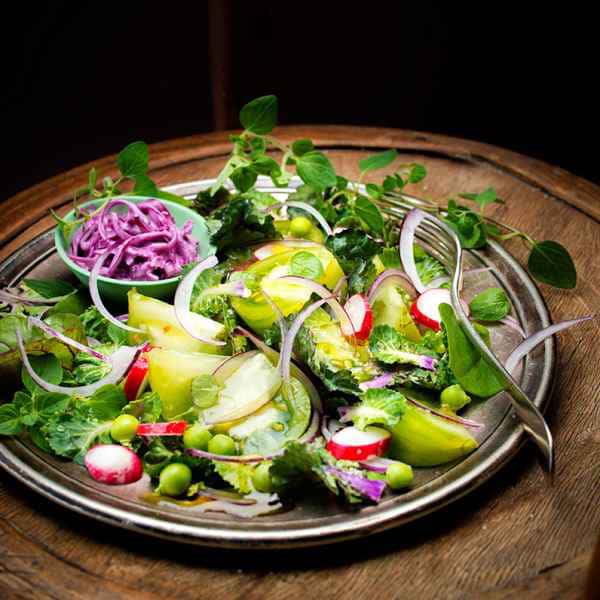 photographe culinaire assiette legumes vert
