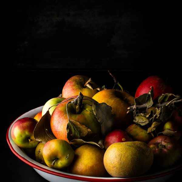 photographe nature morte saladier pommes