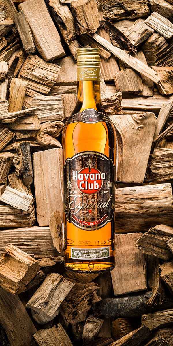 photographe nature morte bouteille havana club pernod